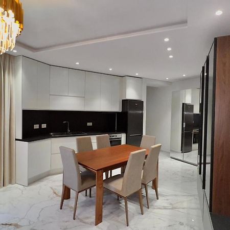 Zeus Tirana Suite Deluxe Exterior foto